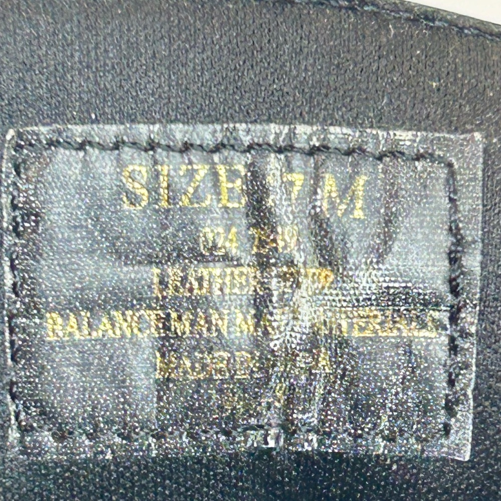 Liz Baker Black Leather Ankle Boots with Victorian Style Loop and Buttons sz 7 - Picture 12 of 12